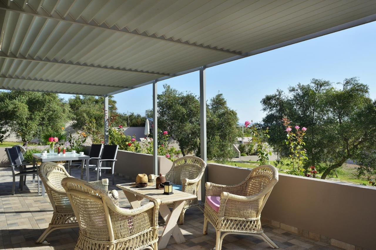 Alexandra'S Garden Houses Stalos Luaran gambar